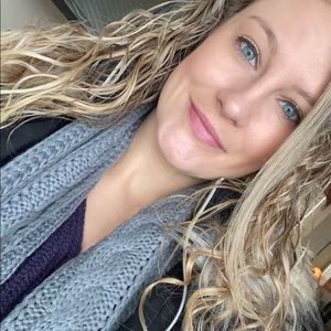 Meet your Posher, Brittney